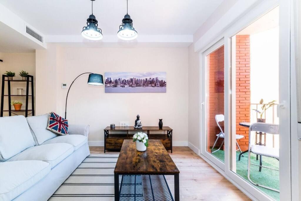 Modern Apartment Close To The City Center And Alhambra Granada Eksteriør bilde