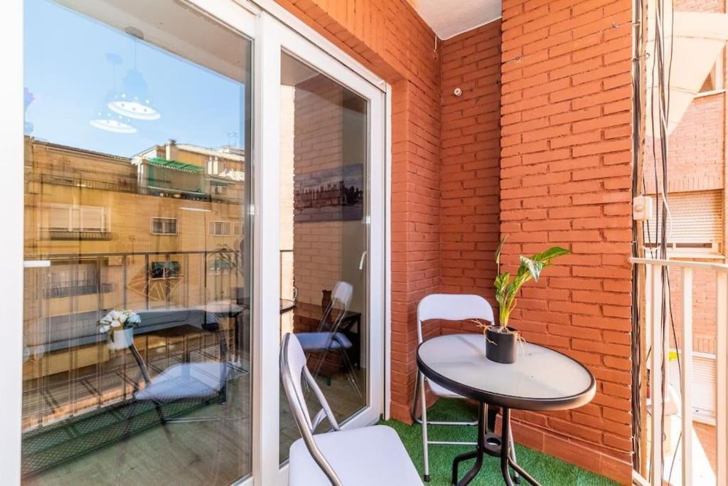 Modern Apartment Close To The City Center And Alhambra Granada Eksteriør bilde
