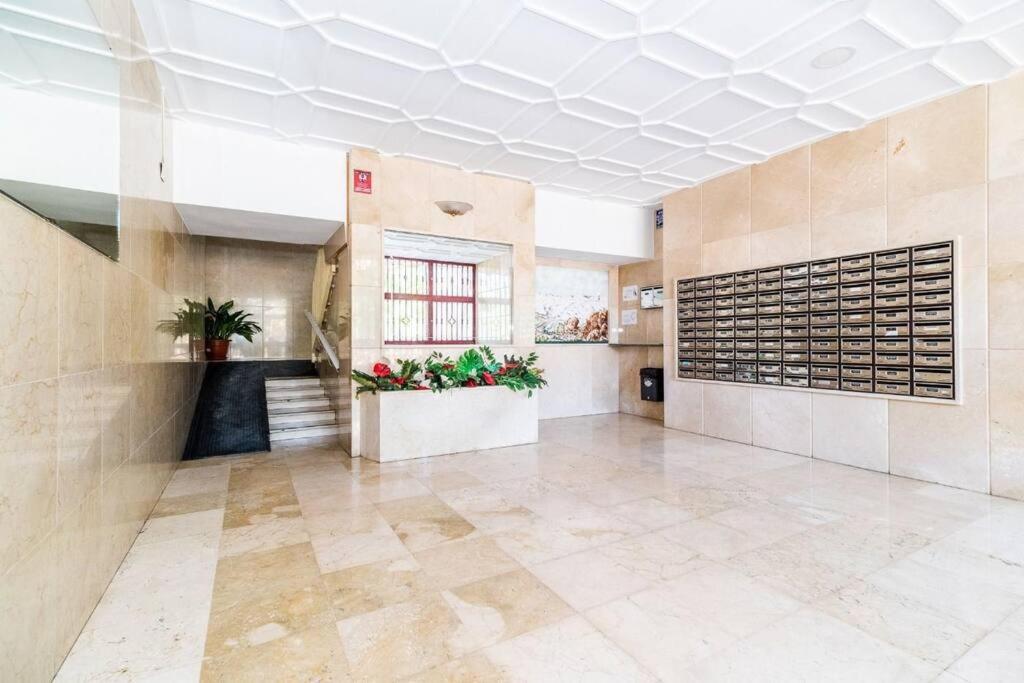 Modern Apartment Close To The City Center And Alhambra Granada Eksteriør bilde