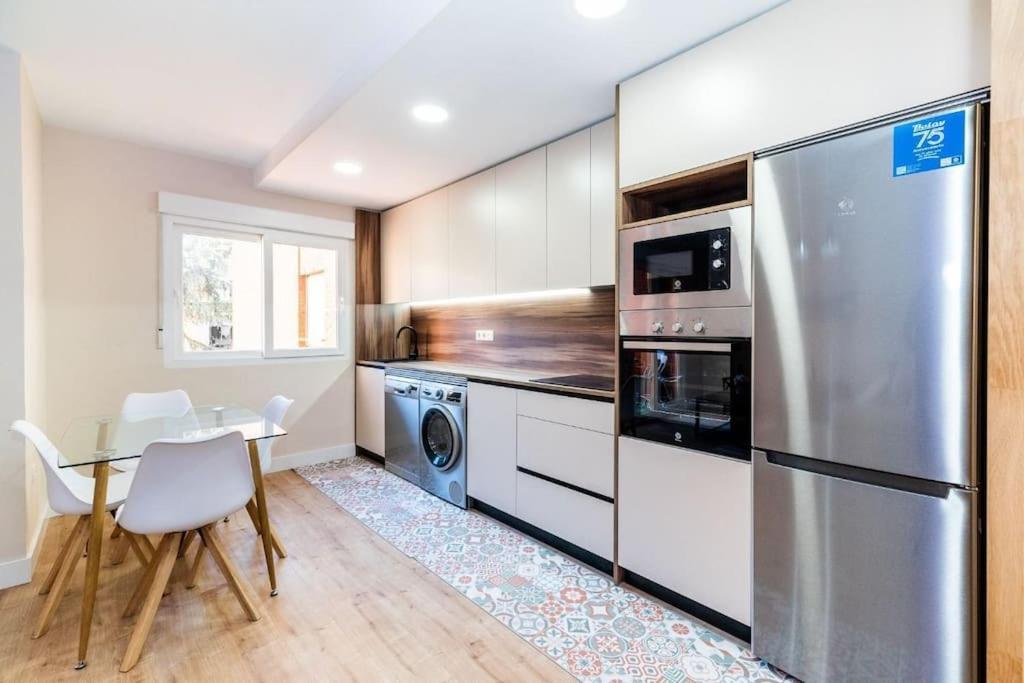 Modern Apartment Close To The City Center And Alhambra Granada Eksteriør bilde