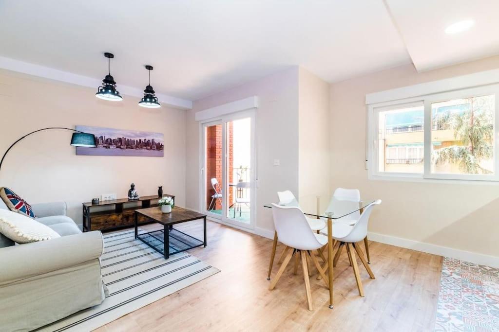 Modern Apartment Close To The City Center And Alhambra Granada Eksteriør bilde