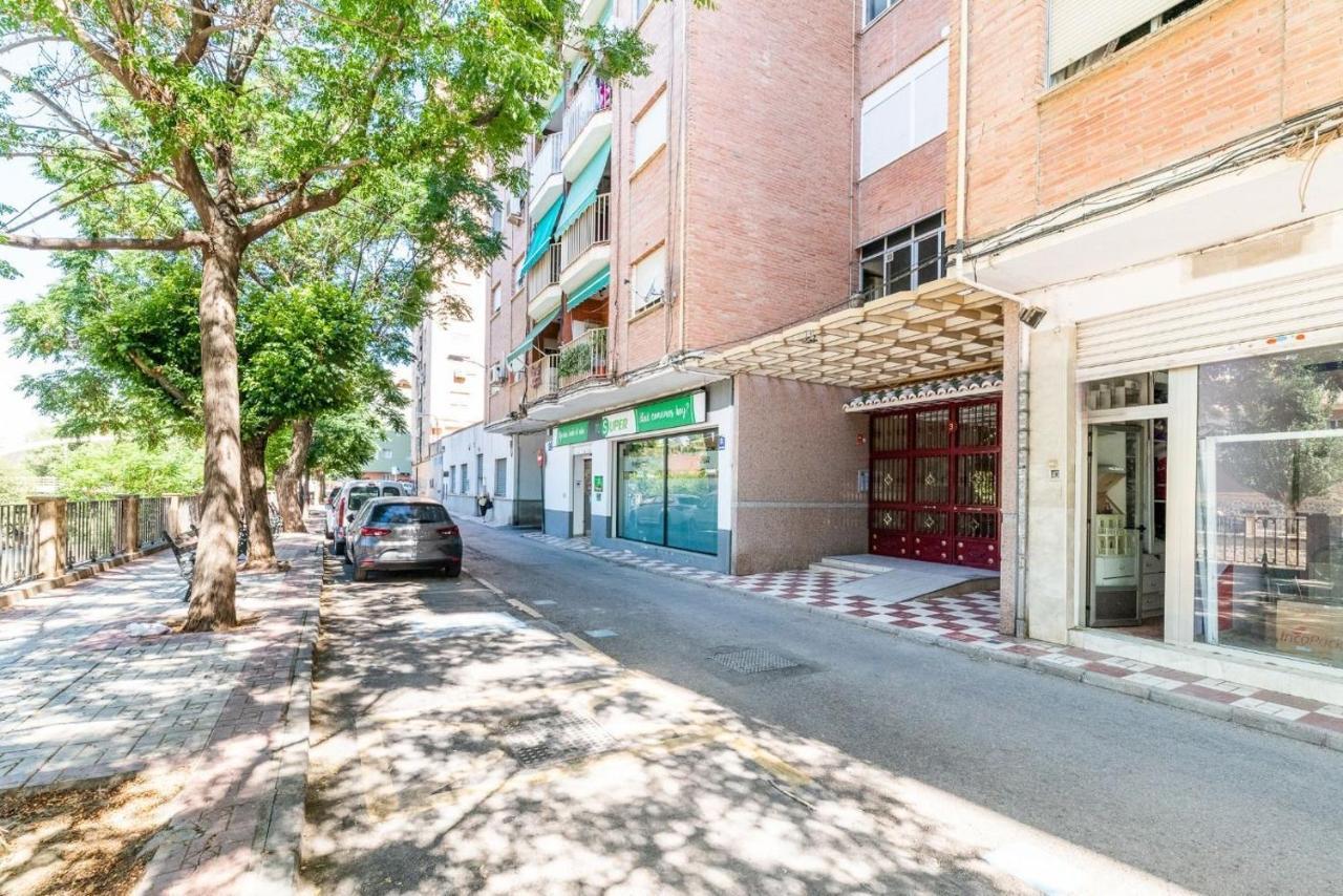 Modern Apartment Close To The City Center And Alhambra Granada Eksteriør bilde