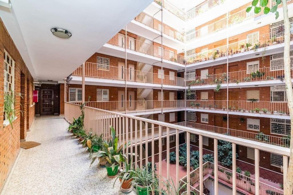 Modern Apartment Close To The City Center And Alhambra Granada Eksteriør bilde