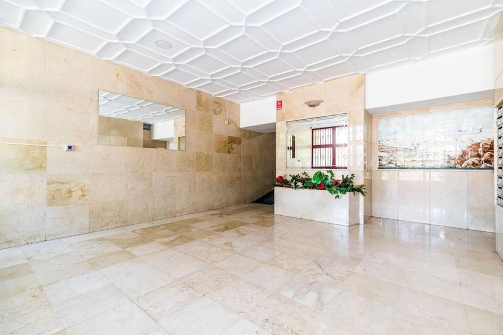 Modern Apartment Close To The City Center And Alhambra Granada Eksteriør bilde